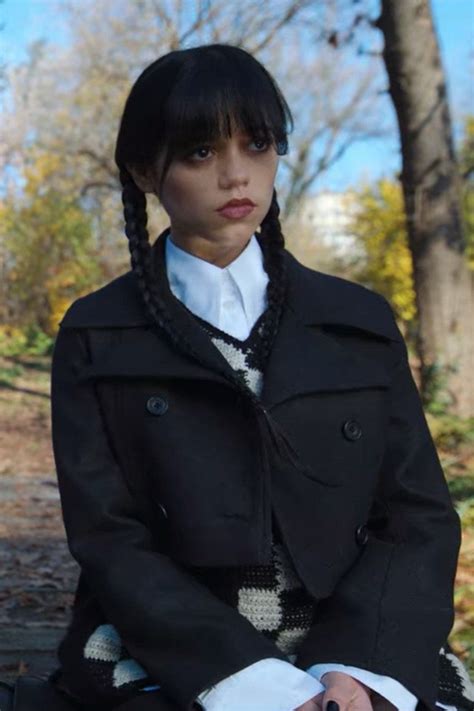 netflix Wednesday Addams outfit